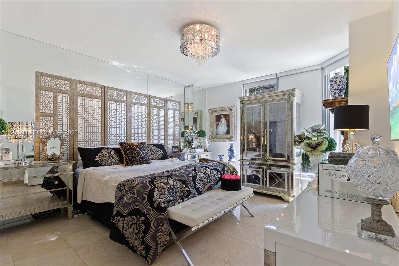 MYSTIC POINTE TOWER 500 C - Residential