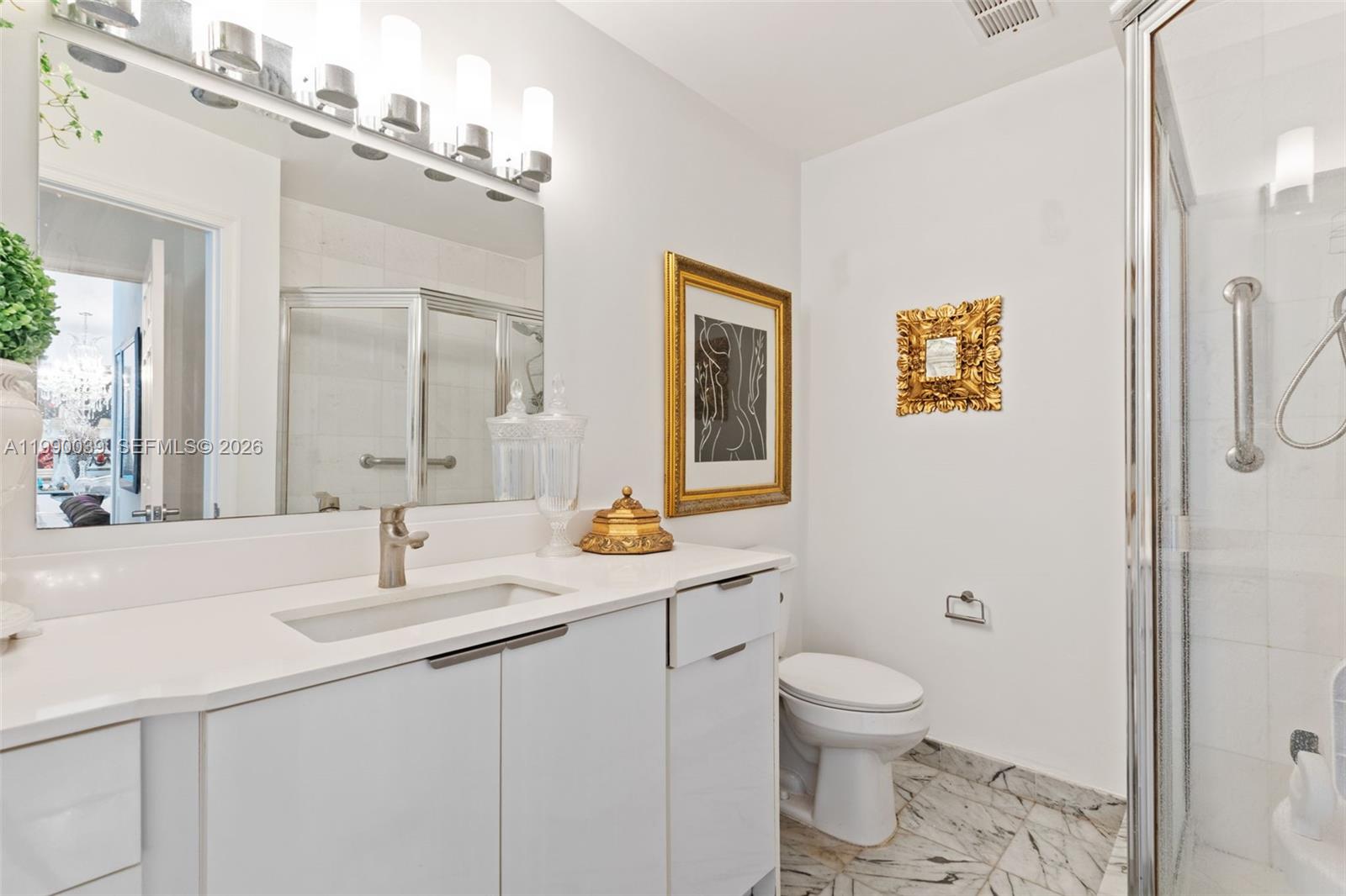 MYSTIC POINTE TOWER 500 C - Residential