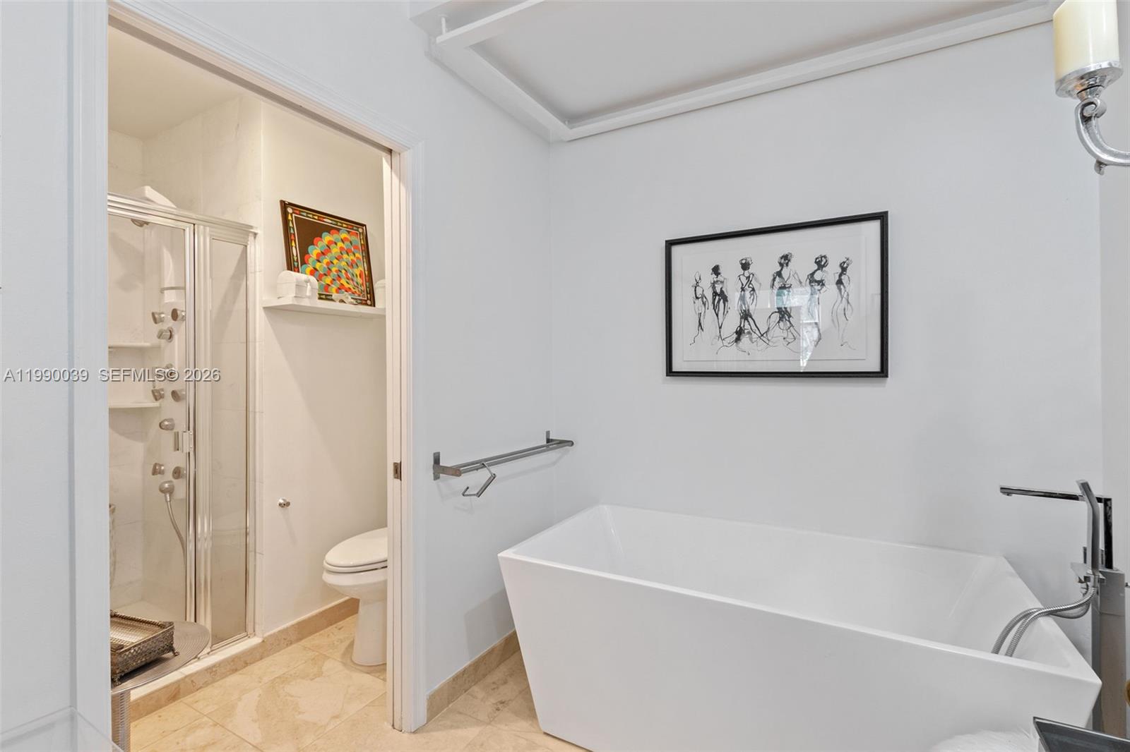 MYSTIC POINTE TOWER 500 C - Residential