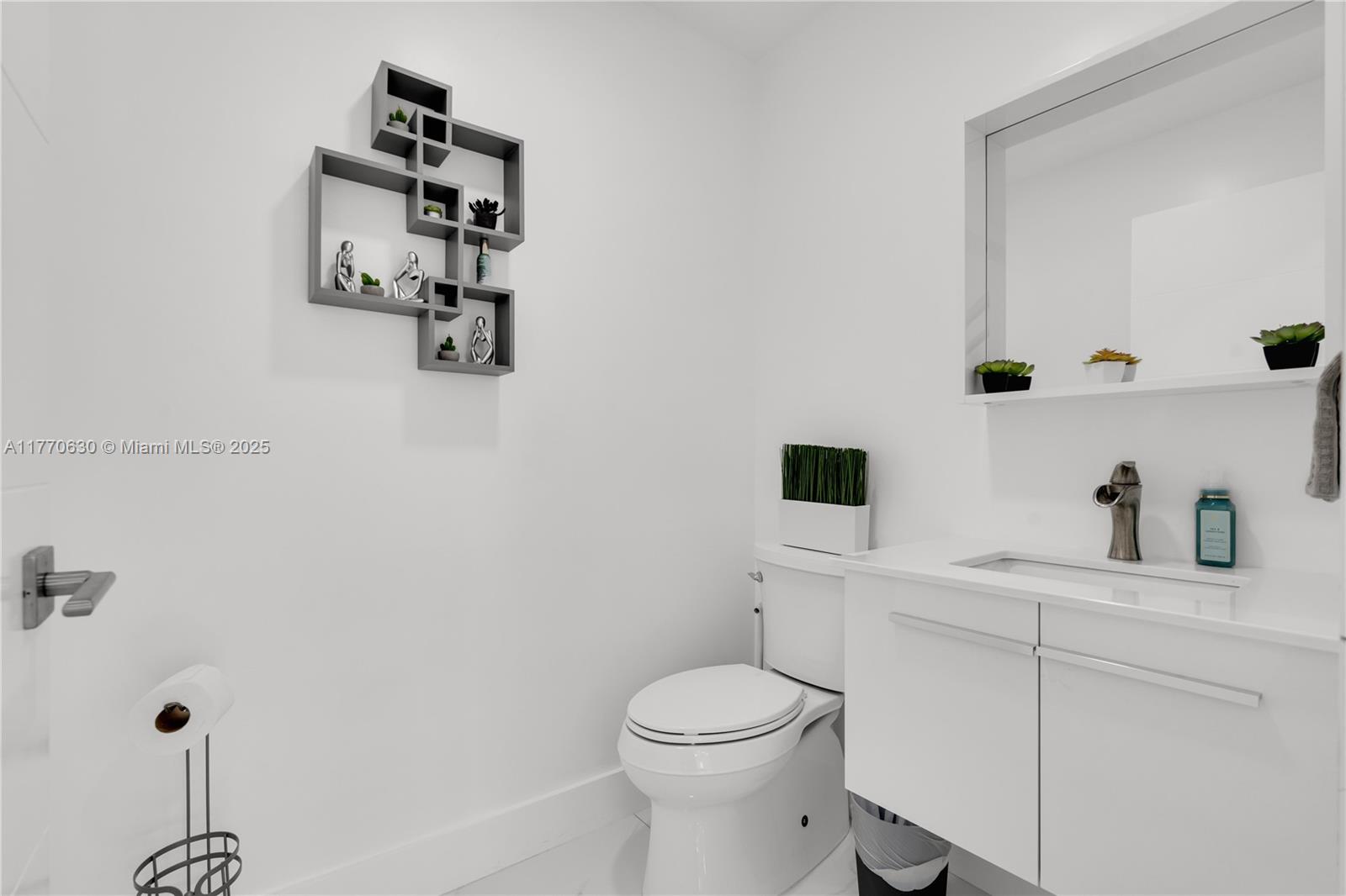 HIGHLANDS AT KENDALL 1ST - Residential