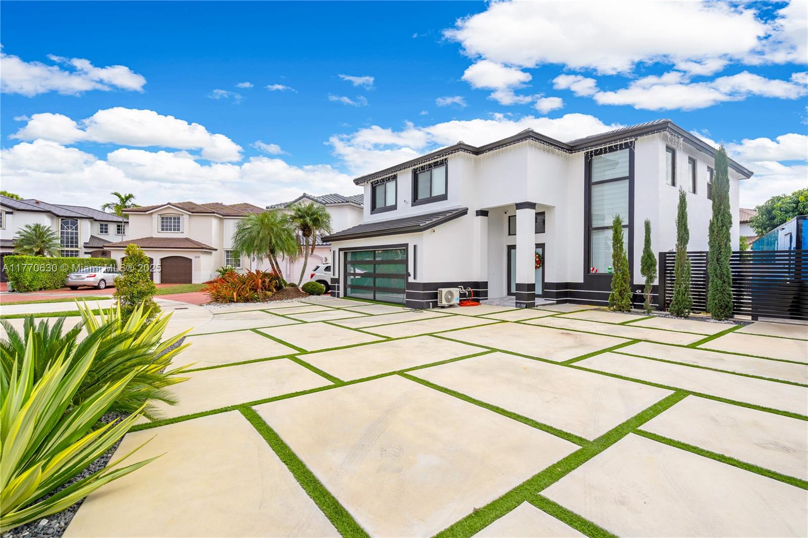 HIGHLANDS AT KENDALL 1ST - Residential