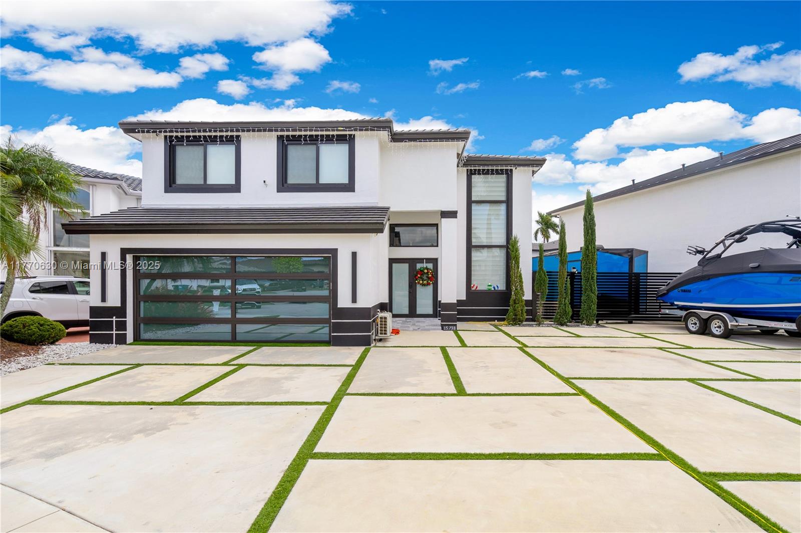 HIGHLANDS AT KENDALL 1ST - Residential