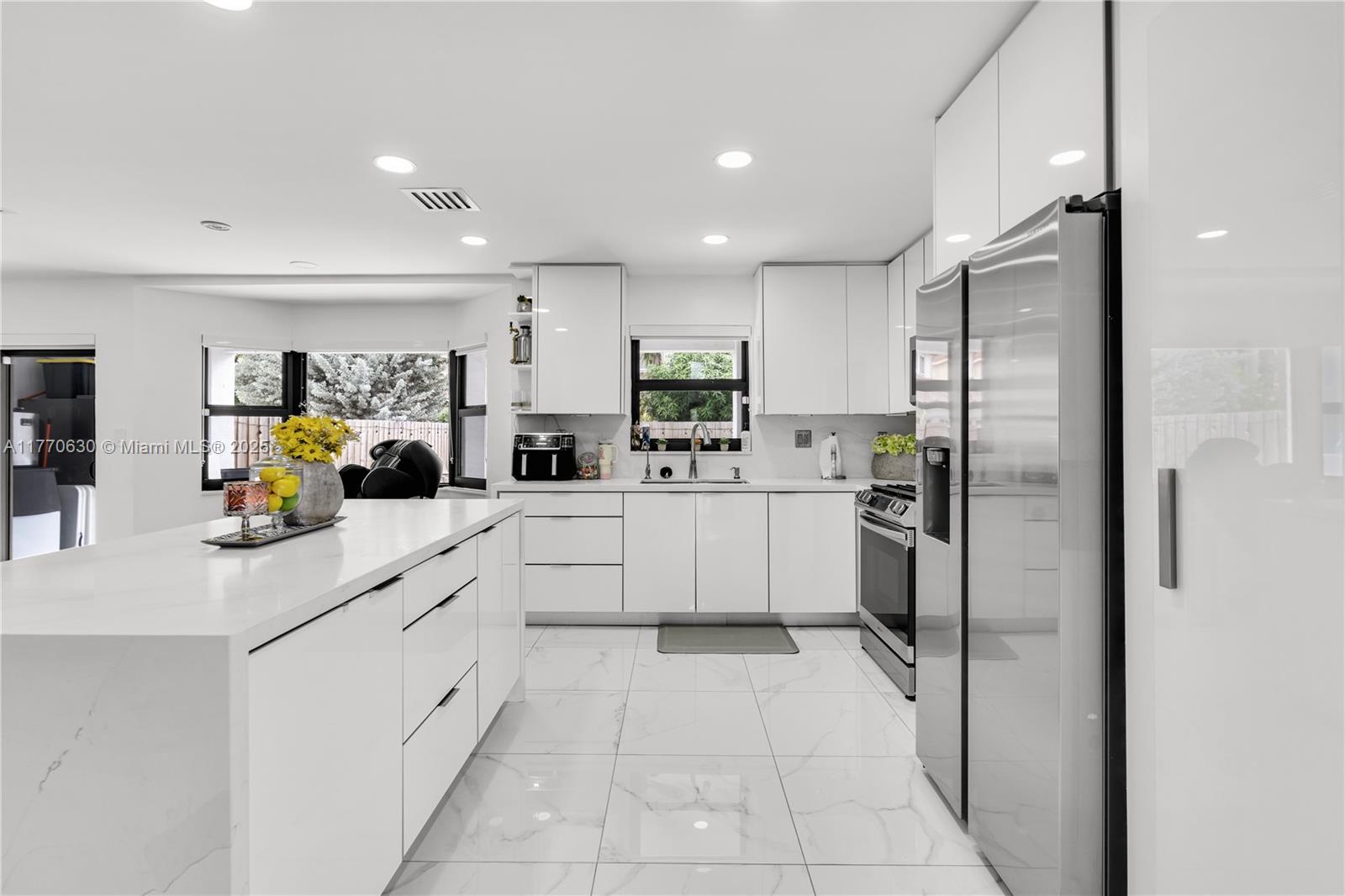 HIGHLANDS AT KENDALL 1ST - Residential