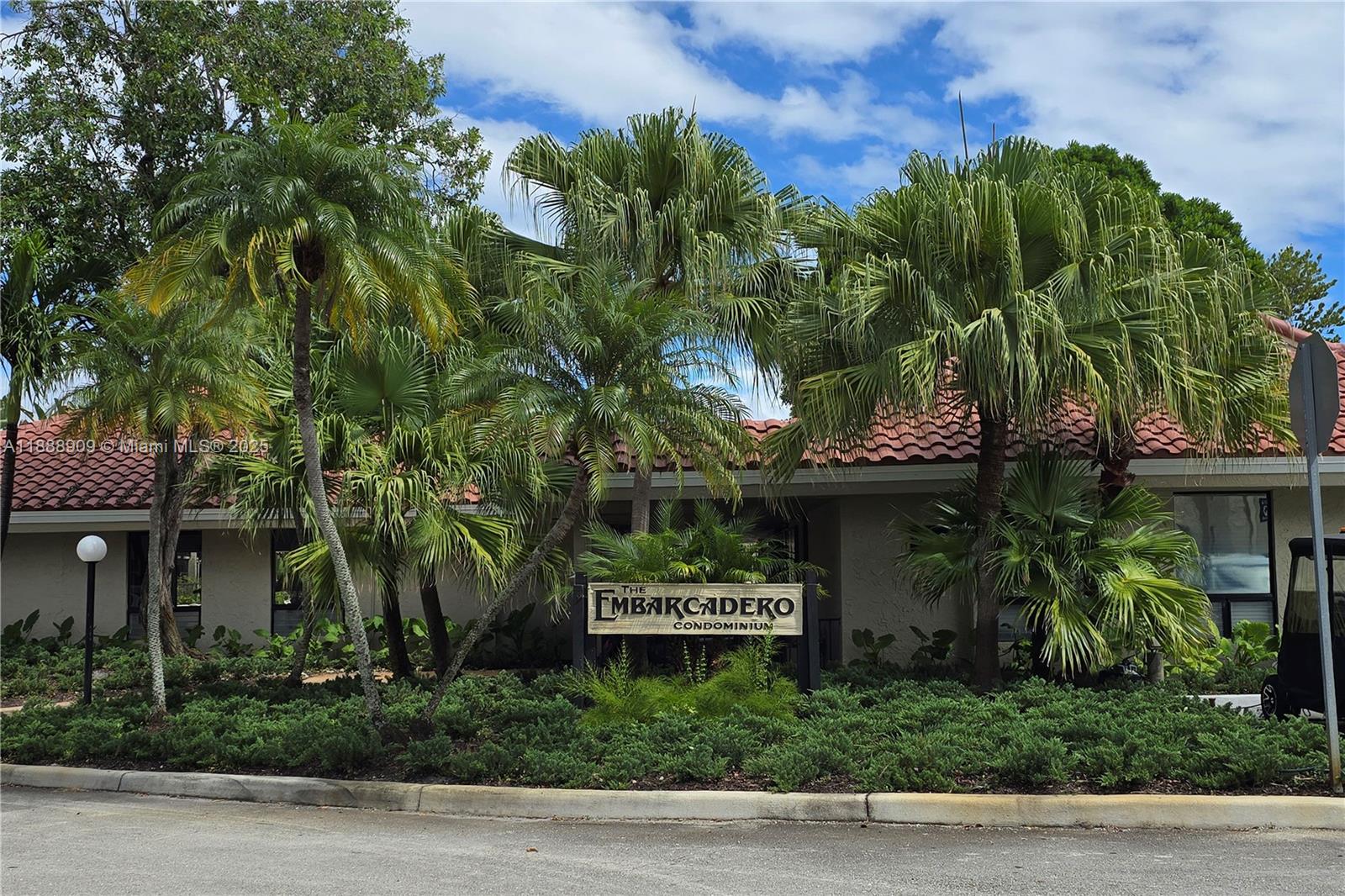 EMBARCADERO CONDO - Residential