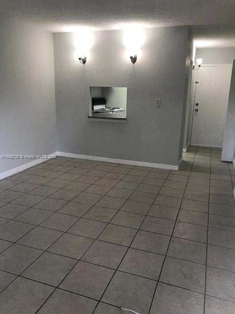 4550 NW 9th St 908E