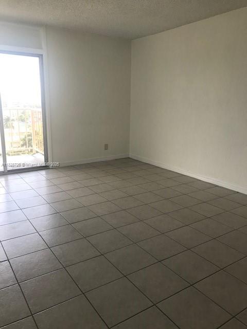 4550 NW 9th St 908E