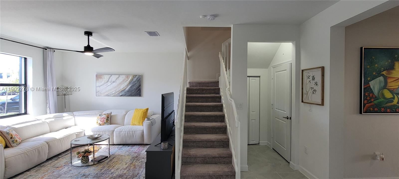 PINE VISTA - Residential Lease