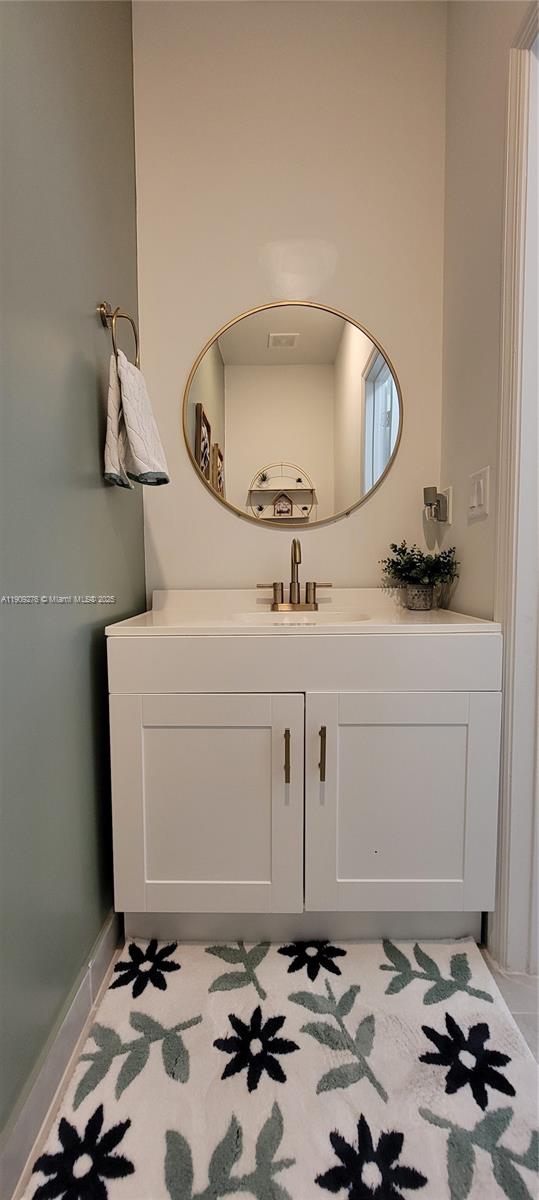 PINE VISTA - Residential Lease