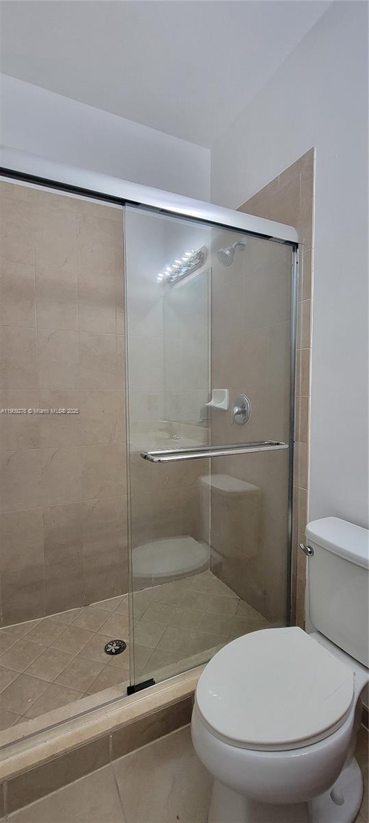 PINE VISTA - Residential Lease