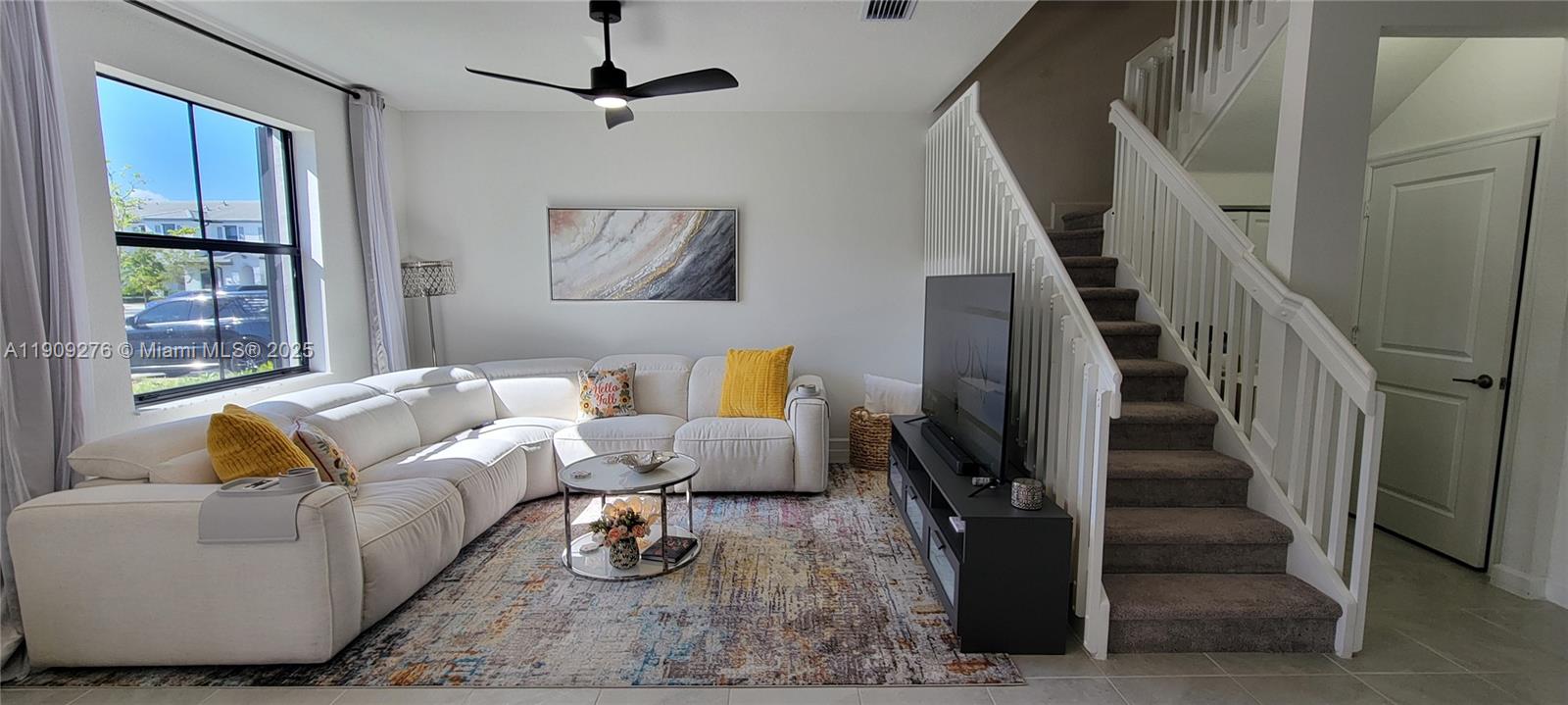 PINE VISTA - Residential Lease