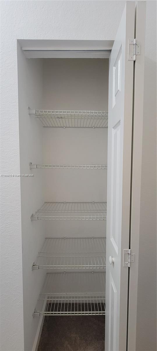 PINE VISTA - Residential Lease