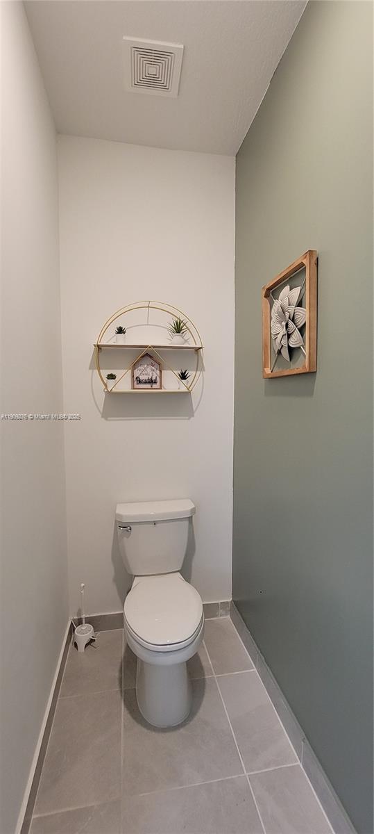 PINE VISTA - Residential Lease