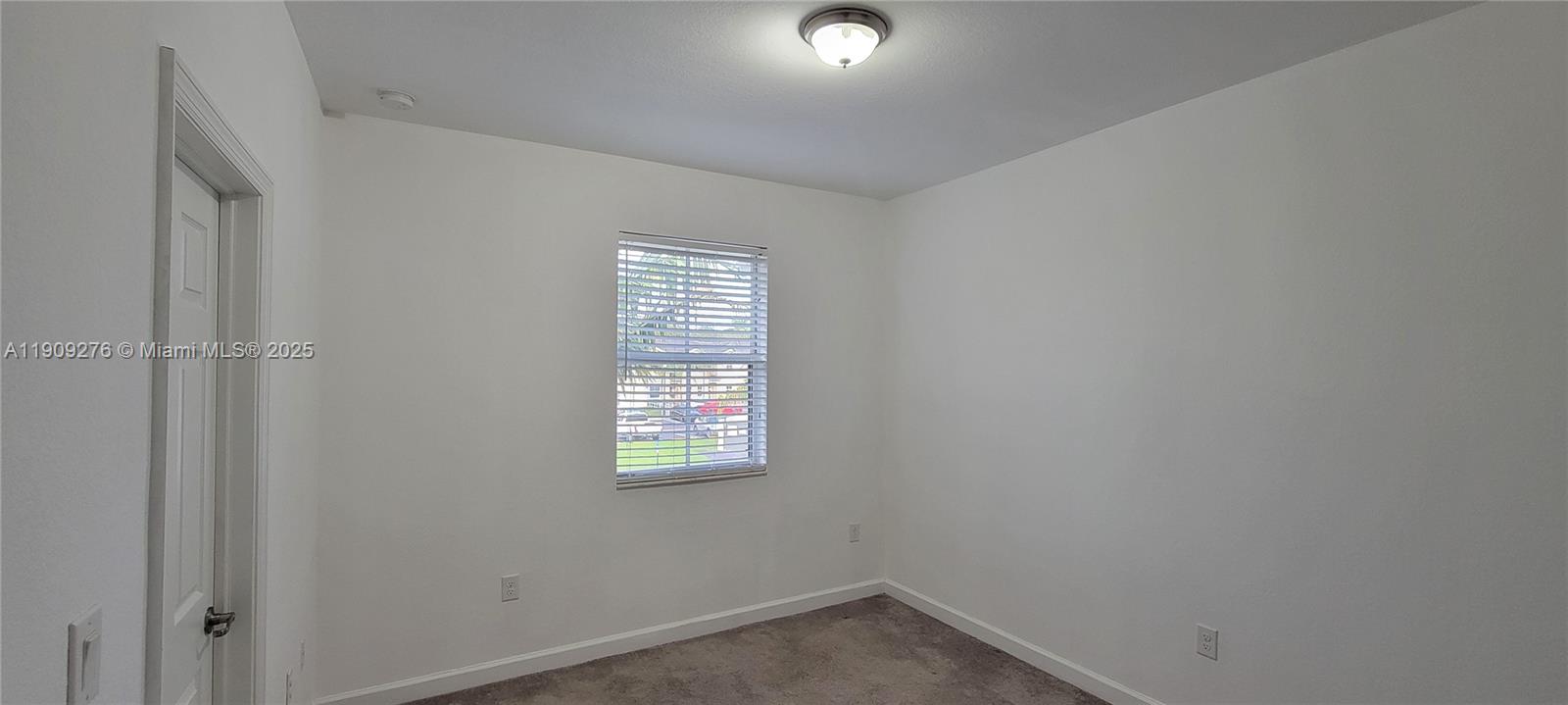 PINE VISTA - Residential Lease