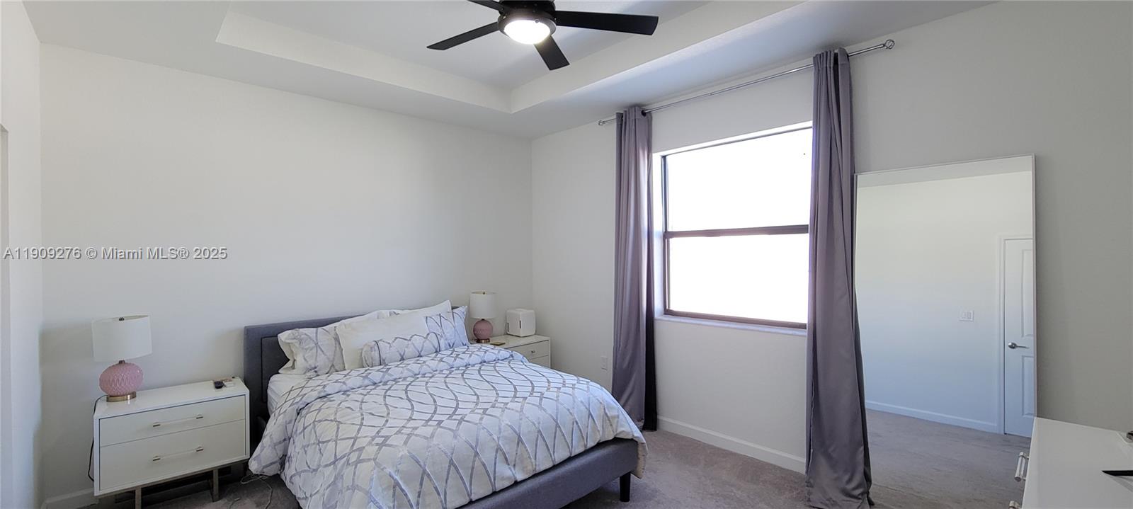 PINE VISTA - Residential Lease