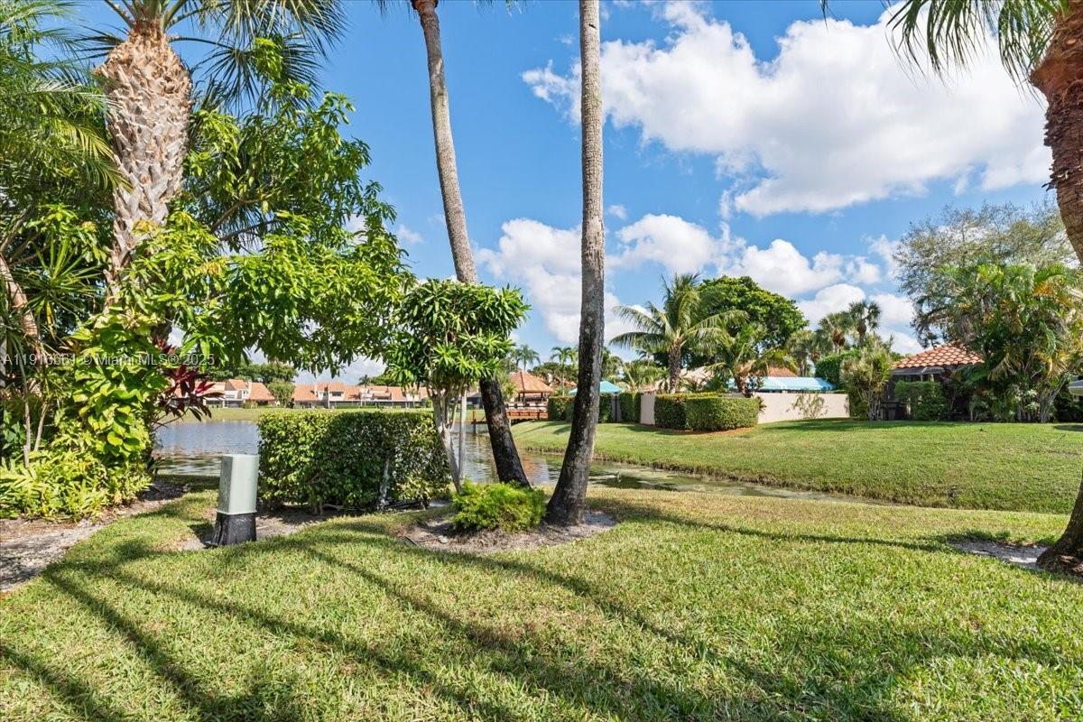 MERIDIANA AT BOCA POINTE - Residential