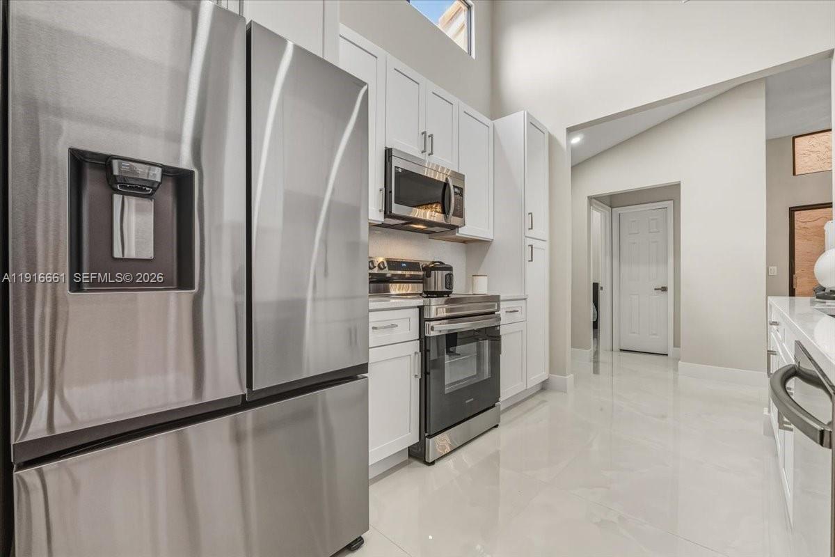 MERIDIANA AT BOCA POINTE - Residential