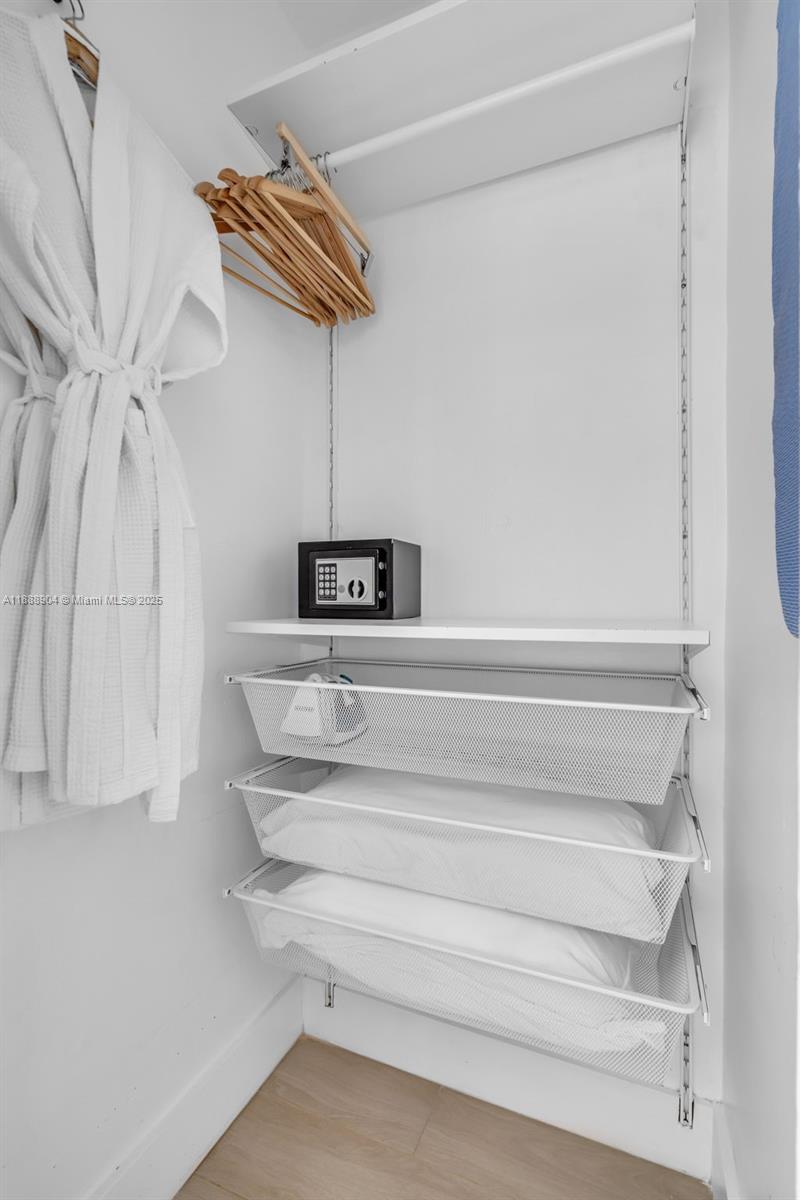 ALLAPATTAH PARK - Residential