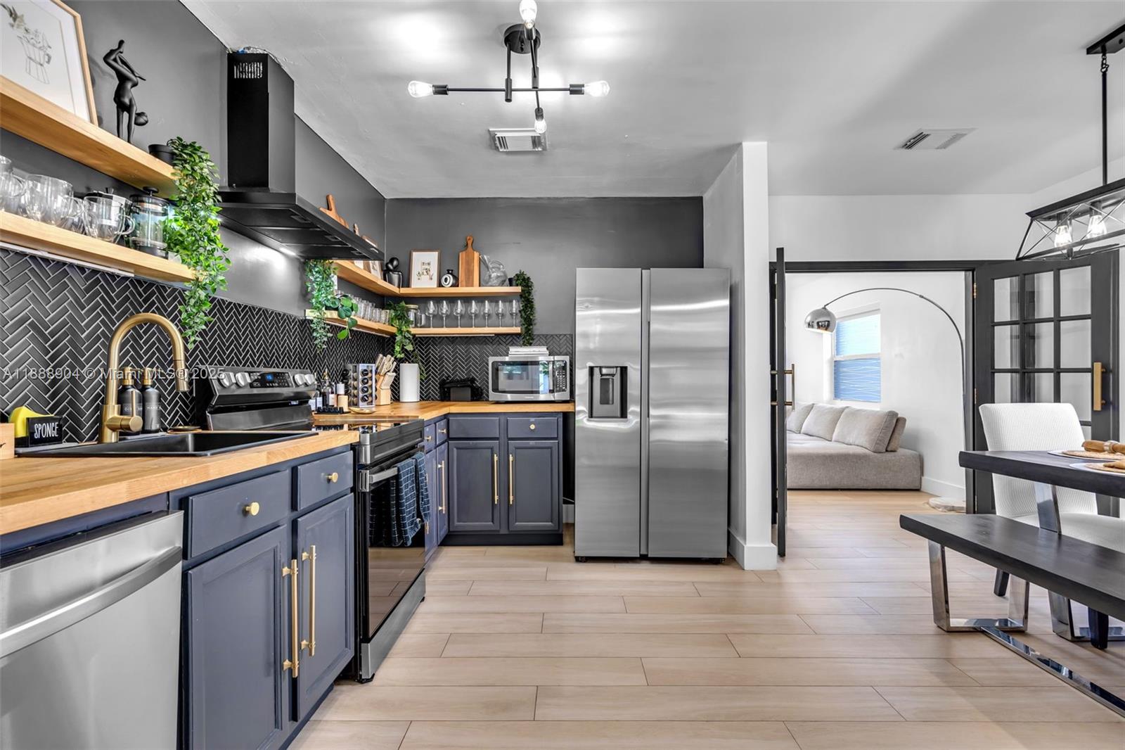 ALLAPATTAH PARK - Residential