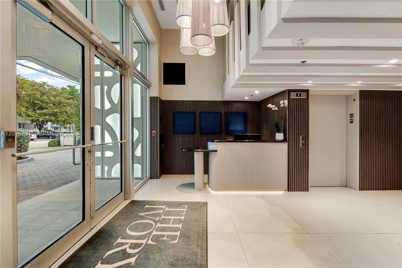 THE IVORY RESIDENCE CONDO - Residential Lease