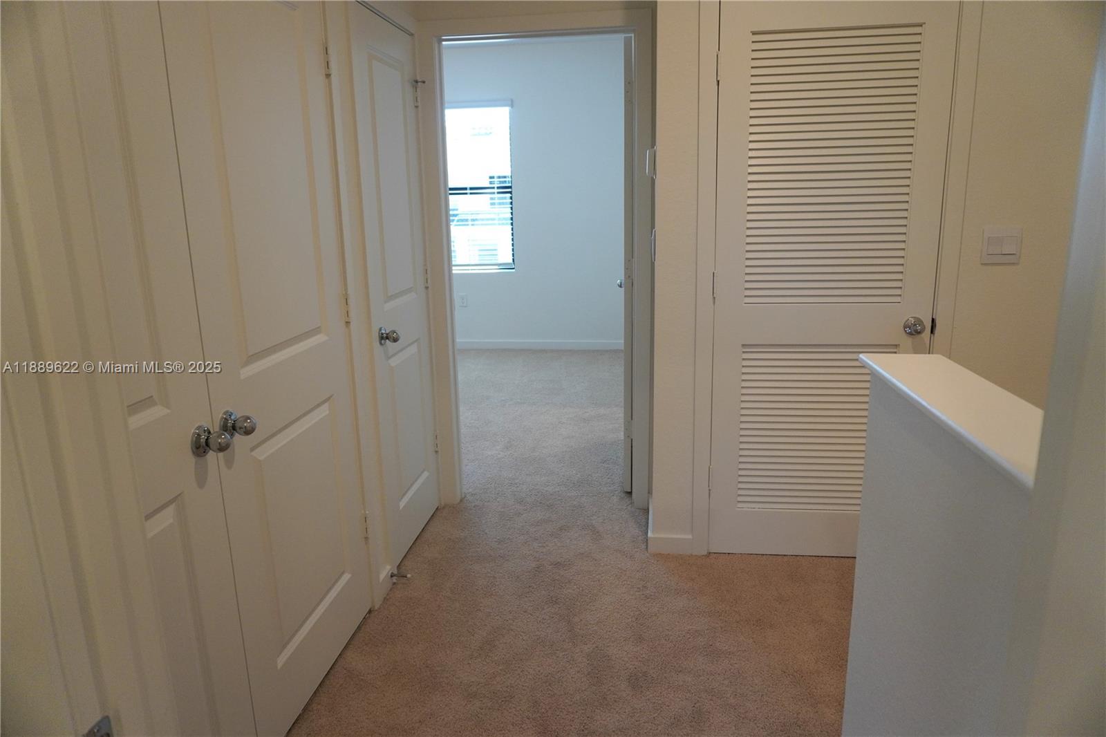 MIAMI LAND AND DEVELOPMEN - Residential Lease