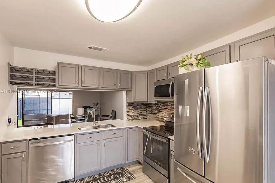 Rental Property at 4430 Nw 92nd Way, Sunrise, Miami-Dade County, Florida - Bedrooms: 3 
Bathrooms: 2  - $2,750 MO.