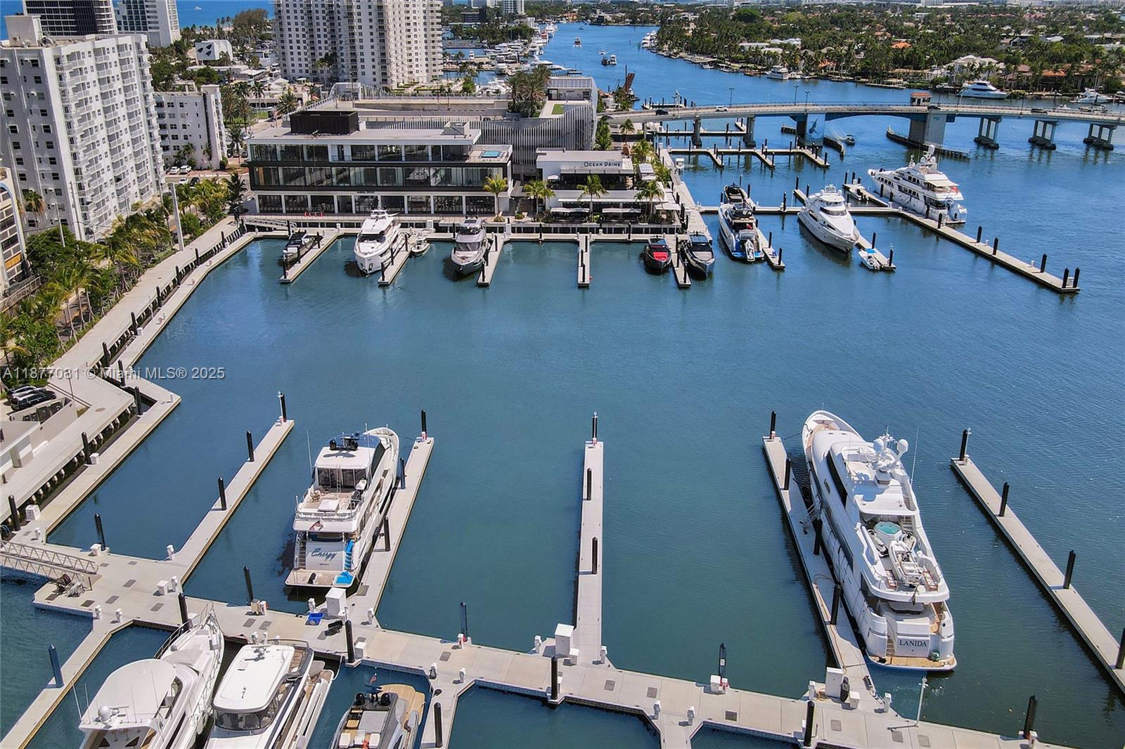 JACKSON TOWER LAS OLAS CO - Residential