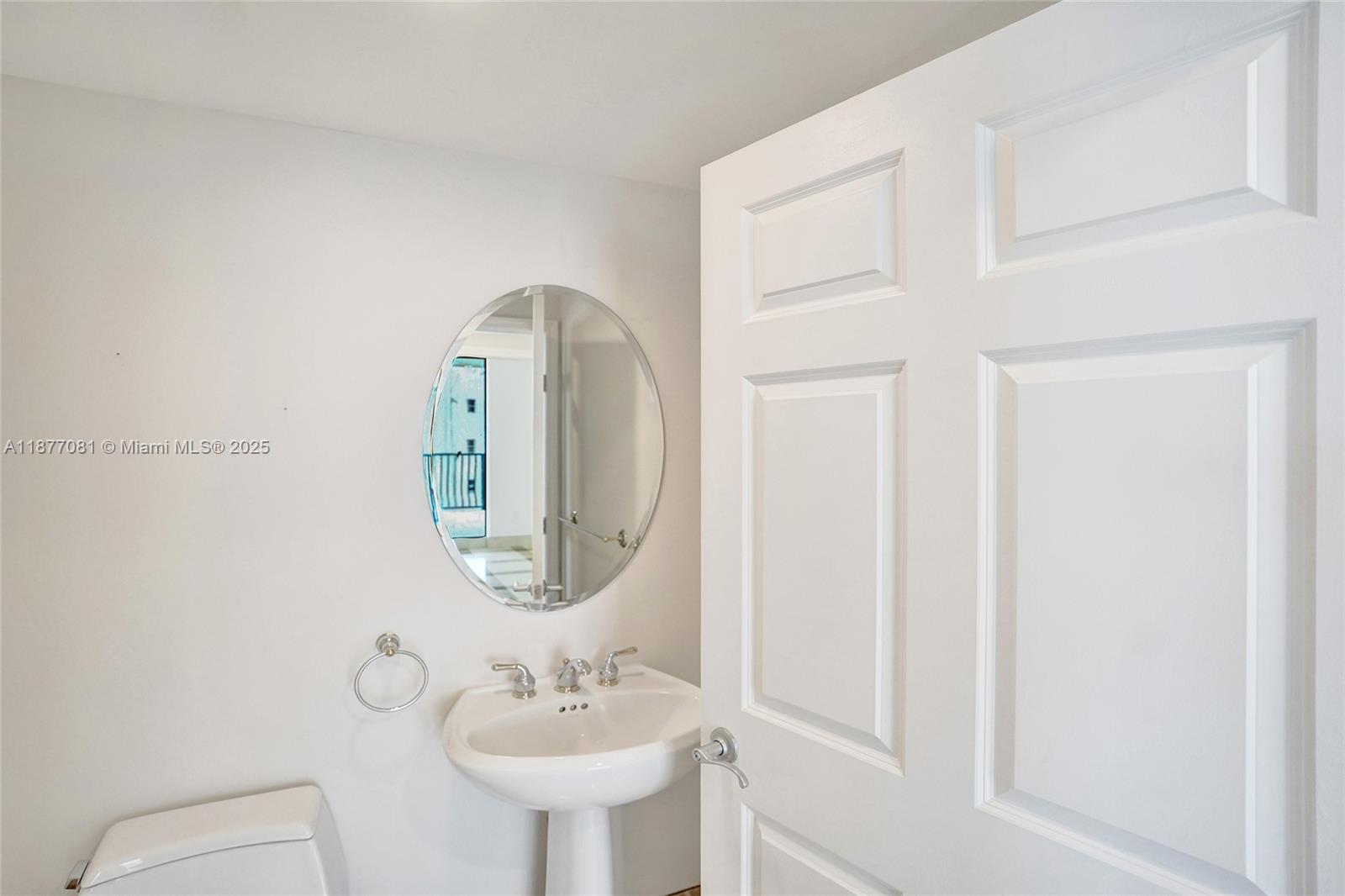 JACKSON TOWER LAS OLAS CO - Residential