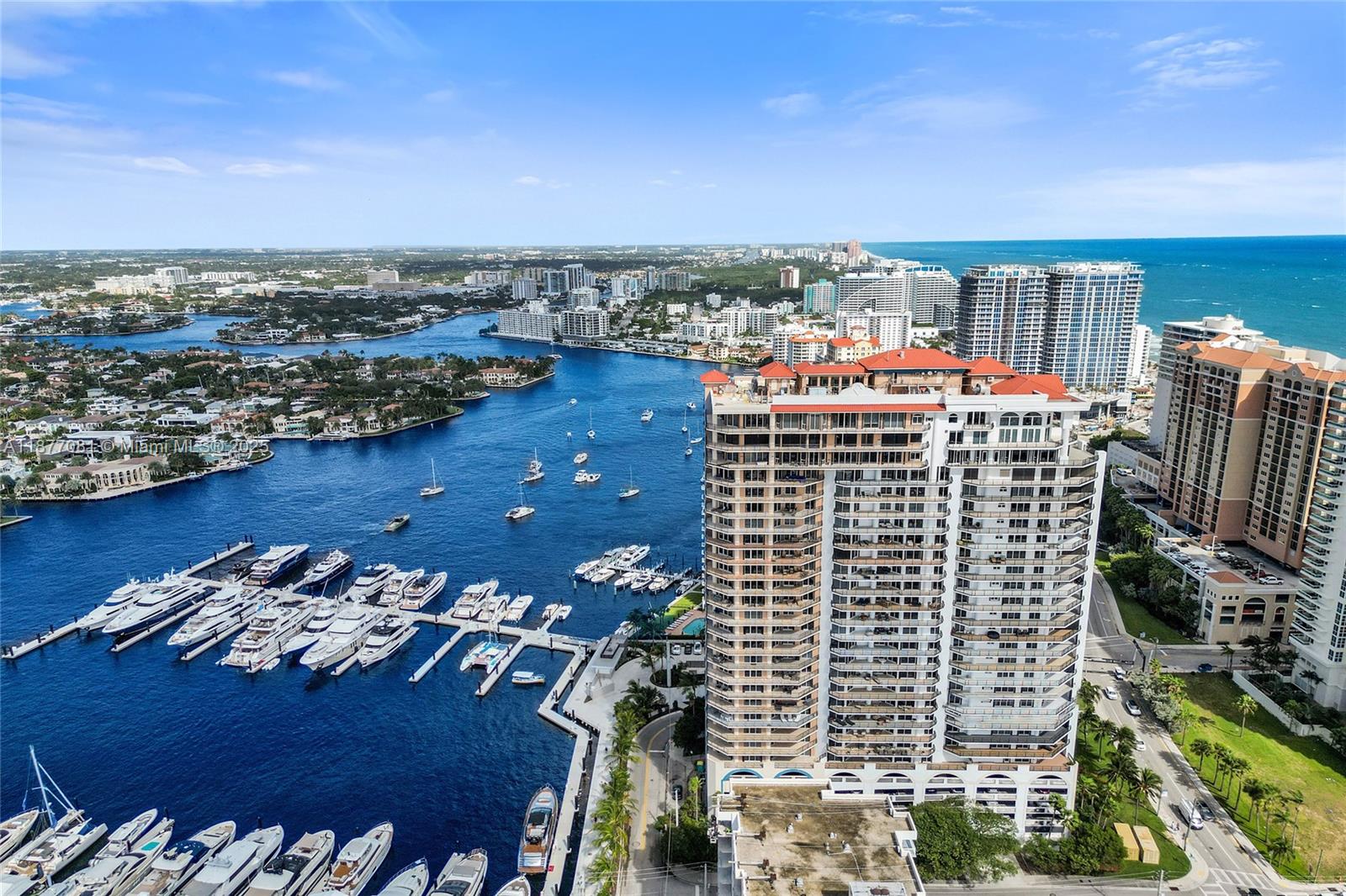 JACKSON TOWER LAS OLAS CO - Residential