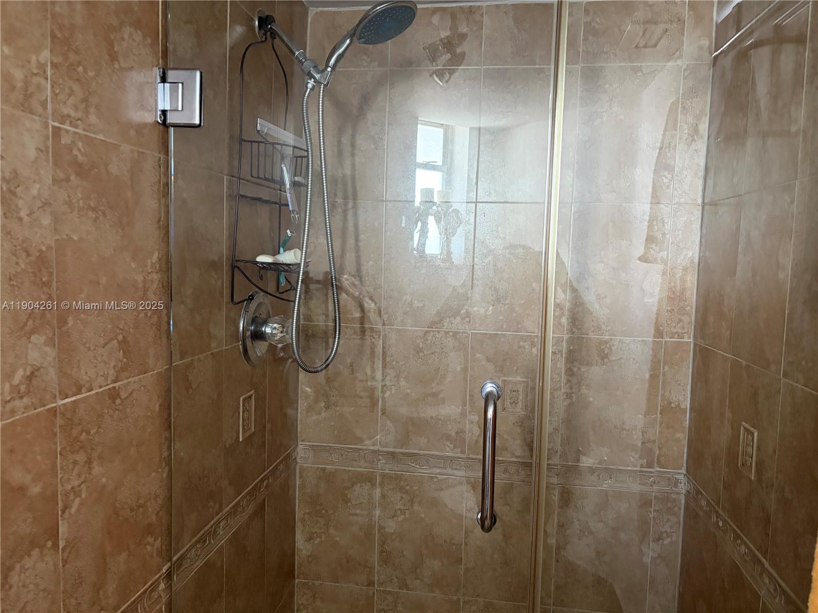 FIFTH MOORINGS CONDO - Residential