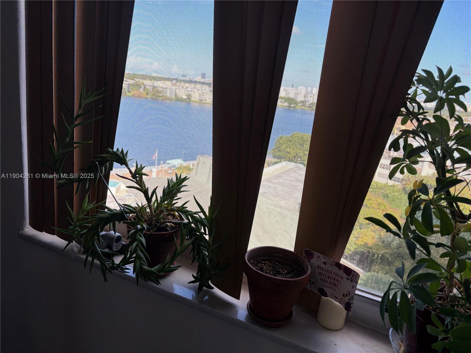 FIFTH MOORINGS CONDO - Residential