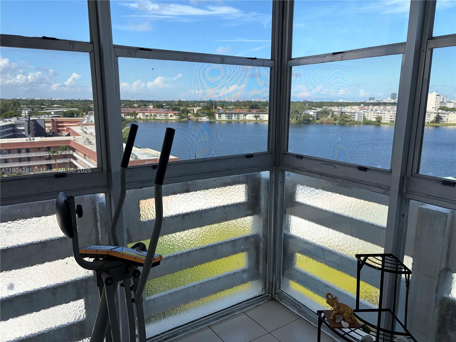 FIFTH MOORINGS CONDO - Residential