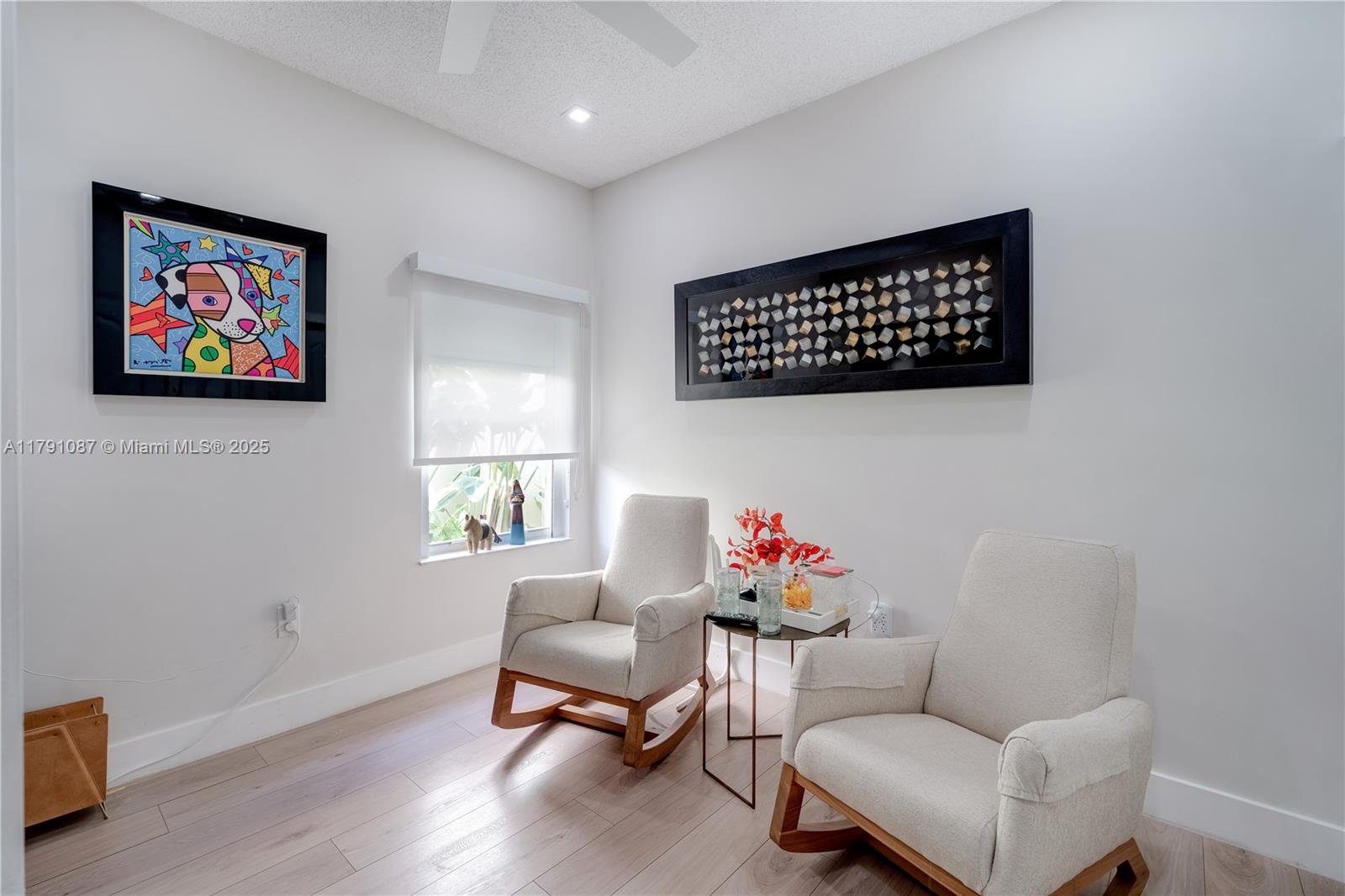 DORAL LANDINGS EAST - Residential