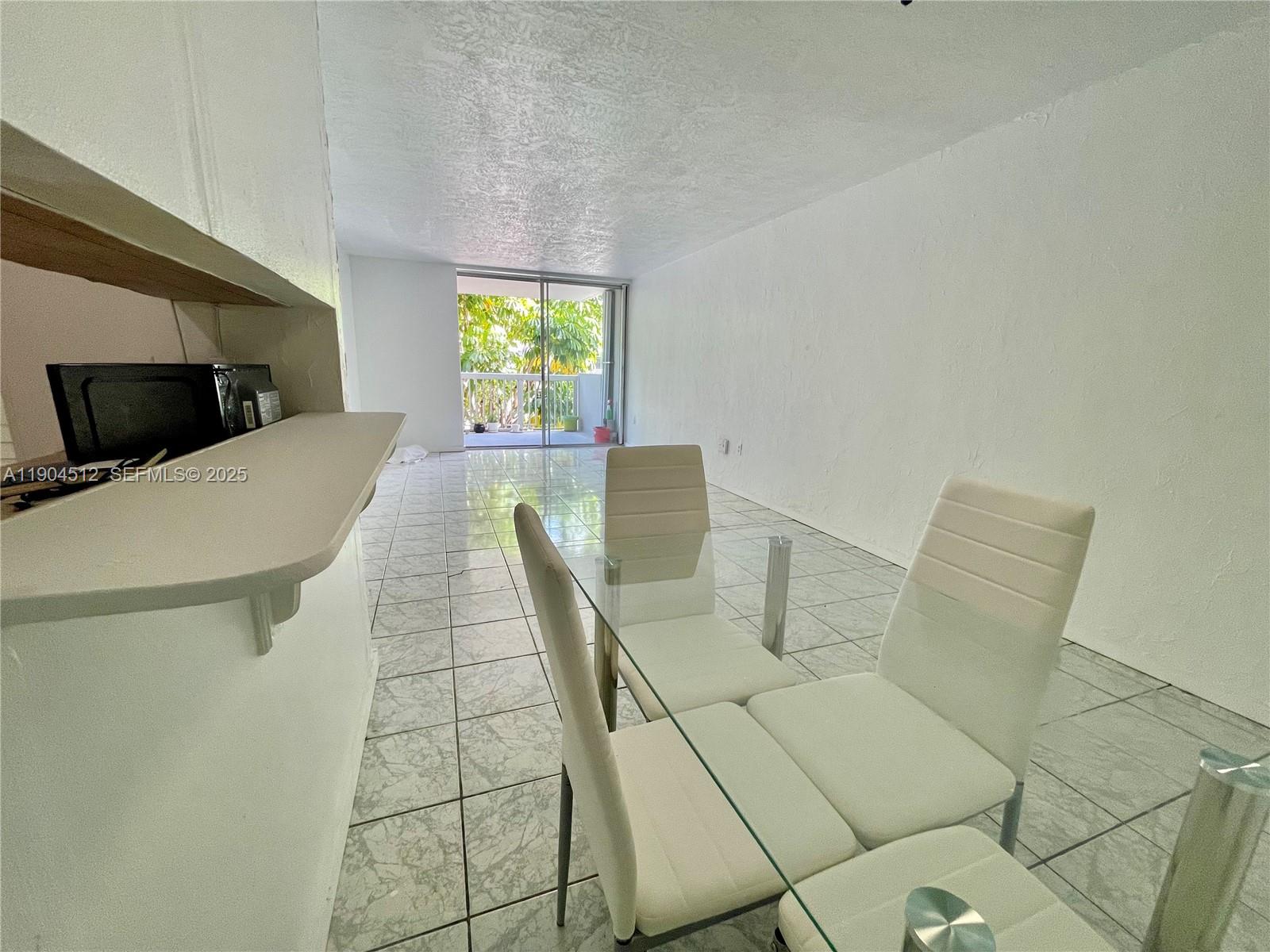 BAYSIDE TERRACE CONDO - Residential Lease