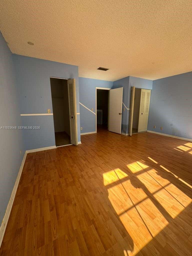 PALM CLUB WEST VILLAGE 1 - Residential