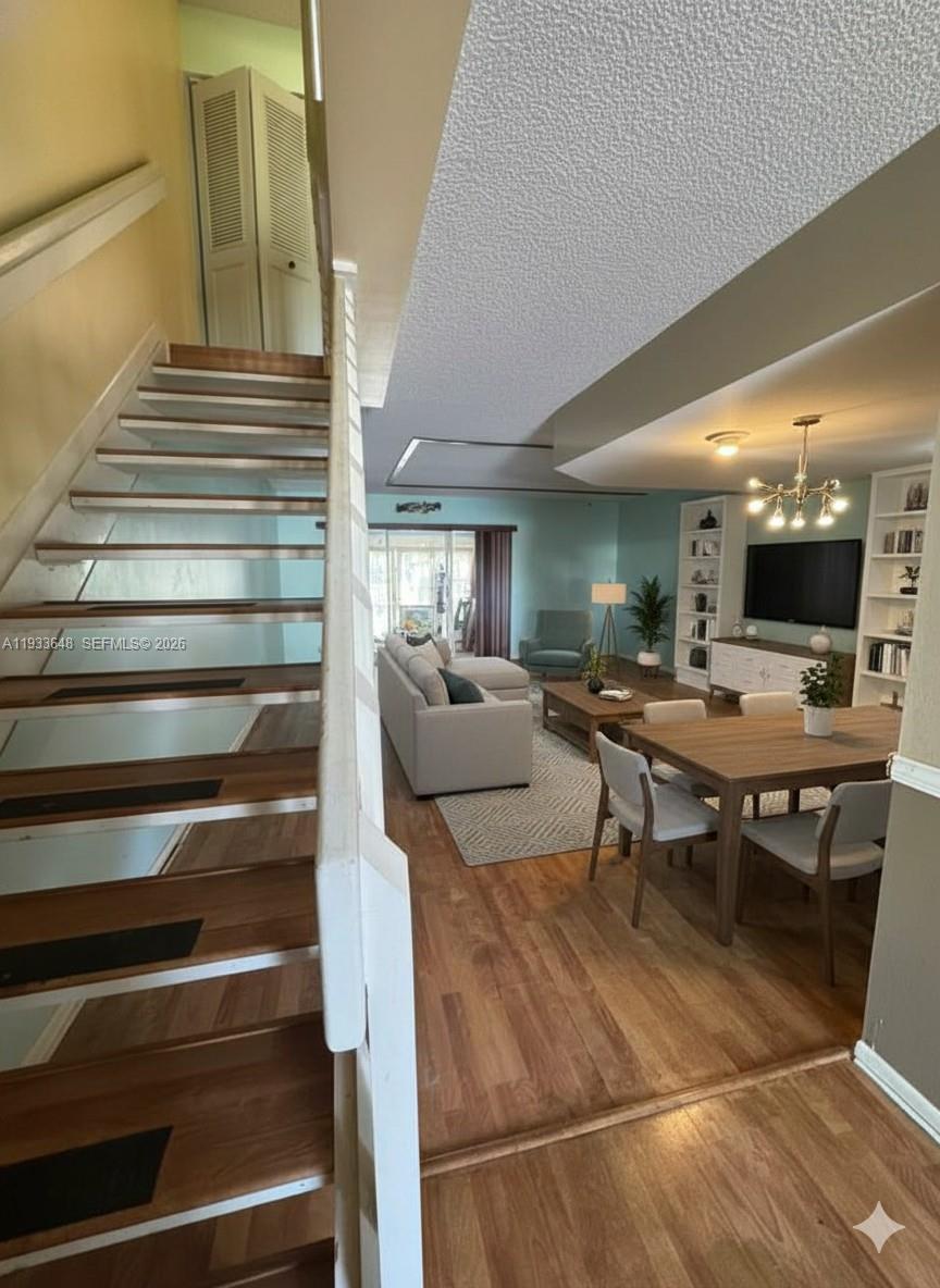 PALM CLUB WEST VILLAGE 1 - Residential