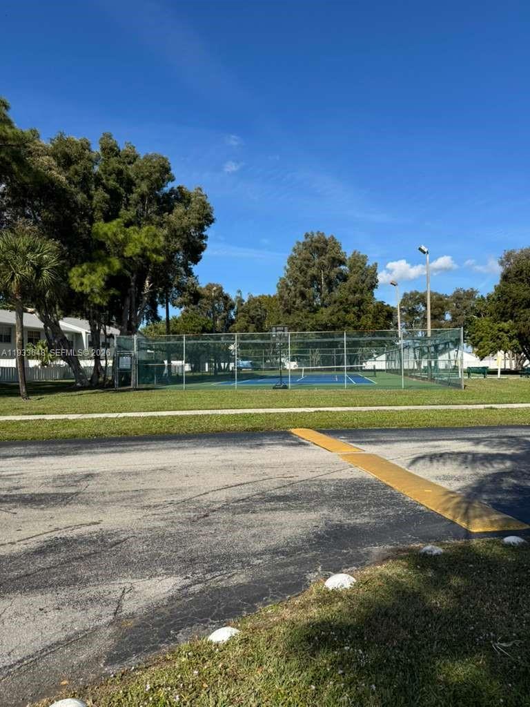 PALM CLUB WEST VILLAGE 1 - Residential