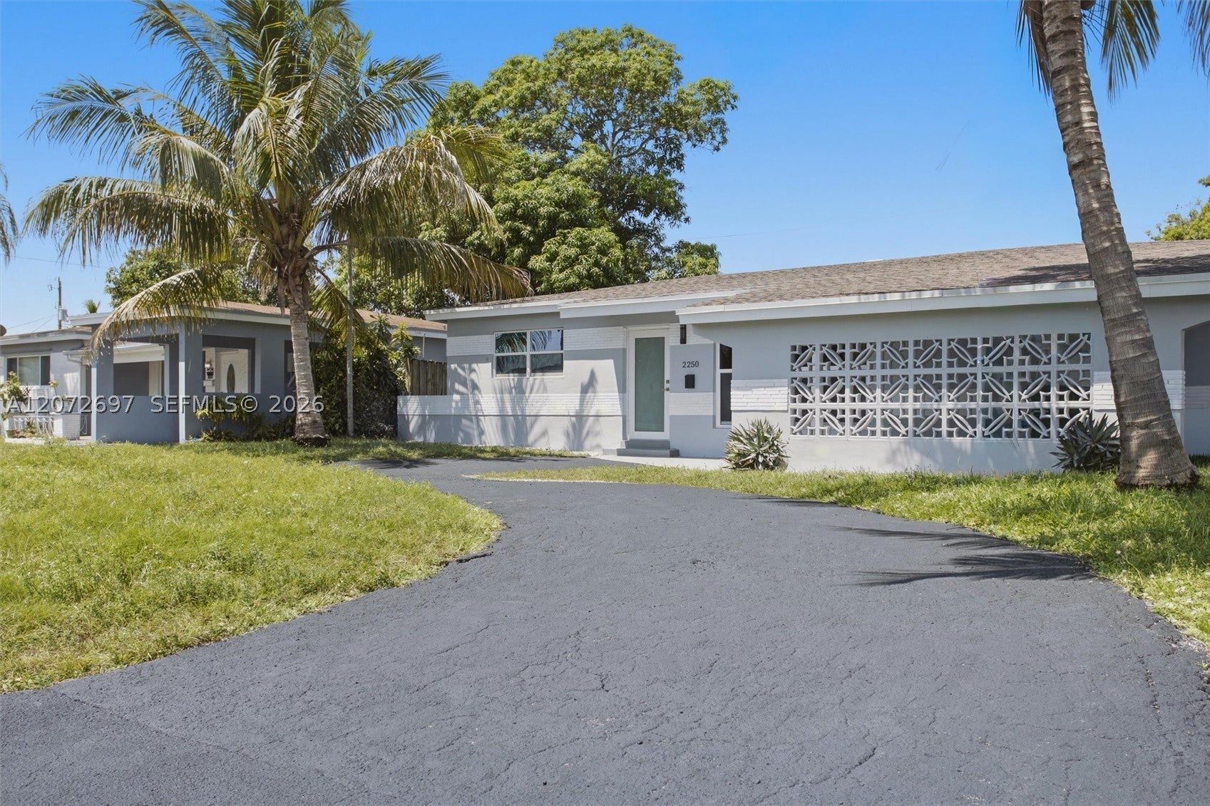 2250 Gulfstream Dr, Miramar FL 33023