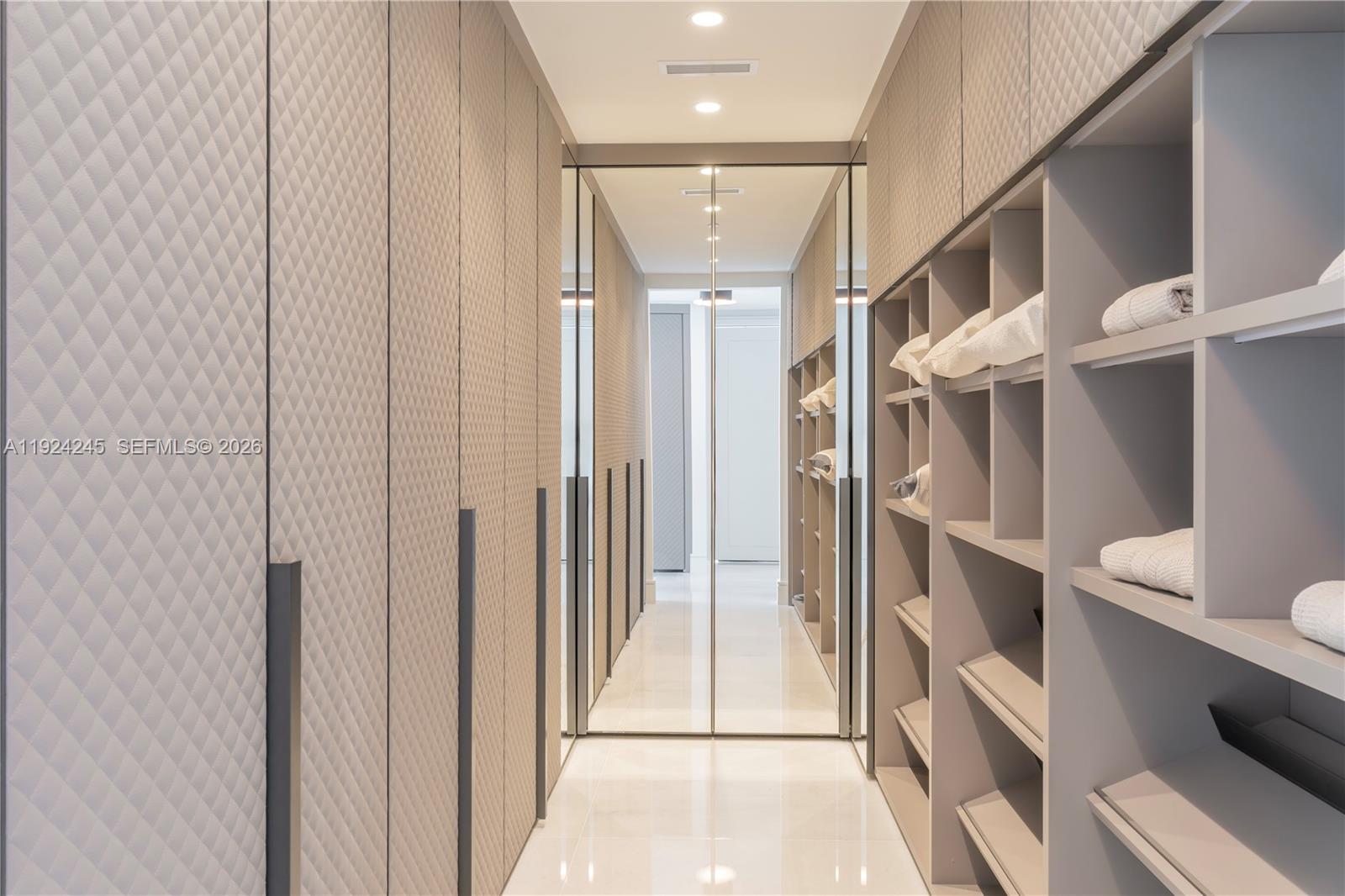 The Estates Acqualina - Residential