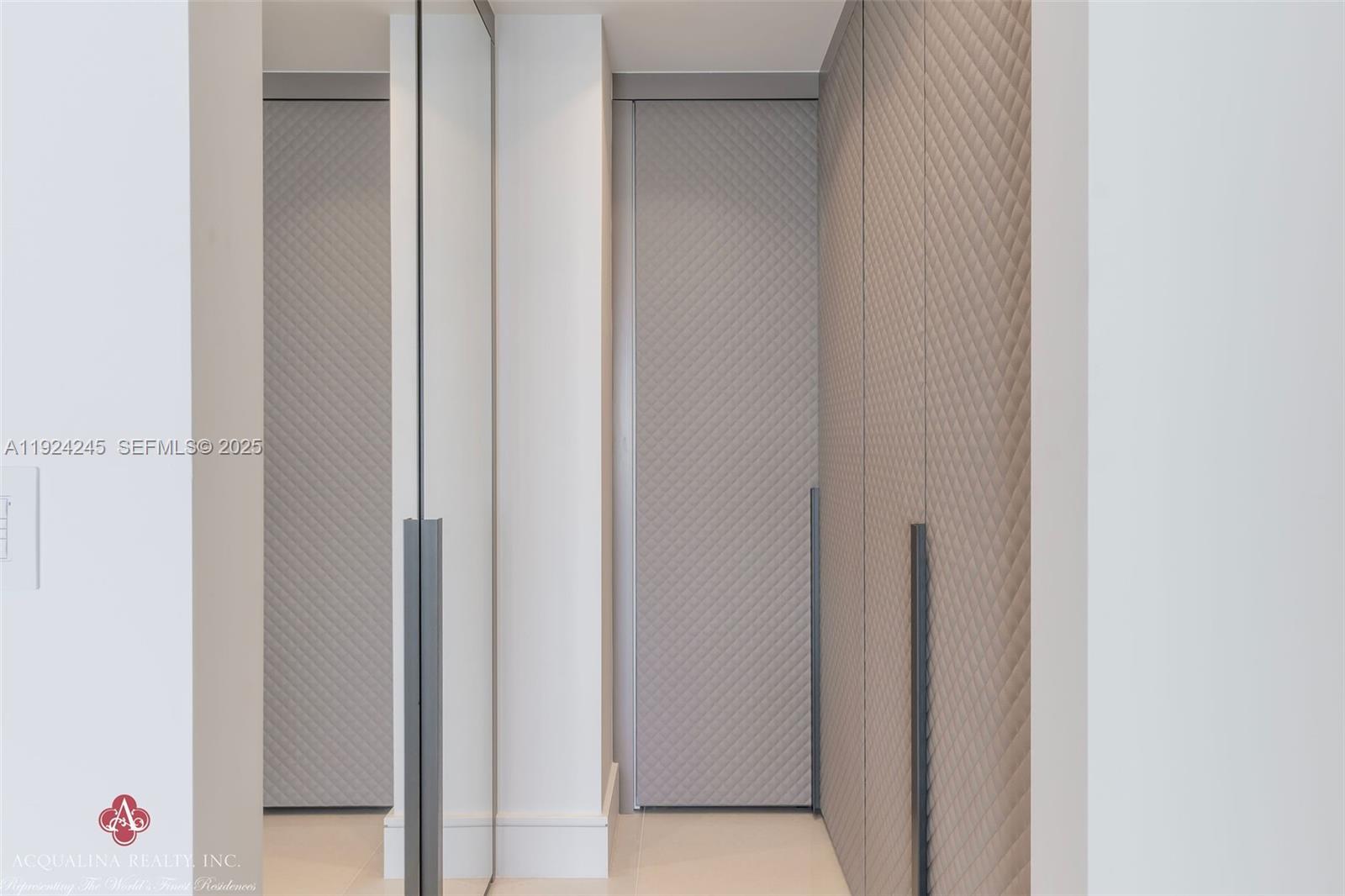 The Estates Acqualina - Residential