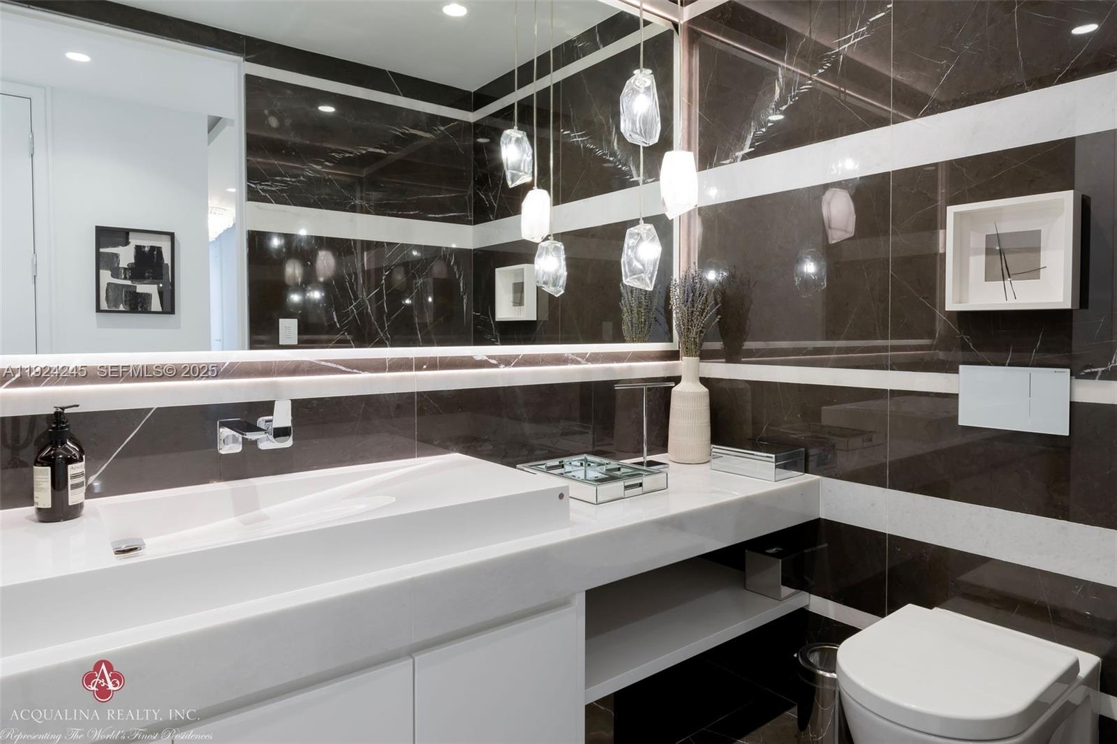 The Estates Acqualina - Residential