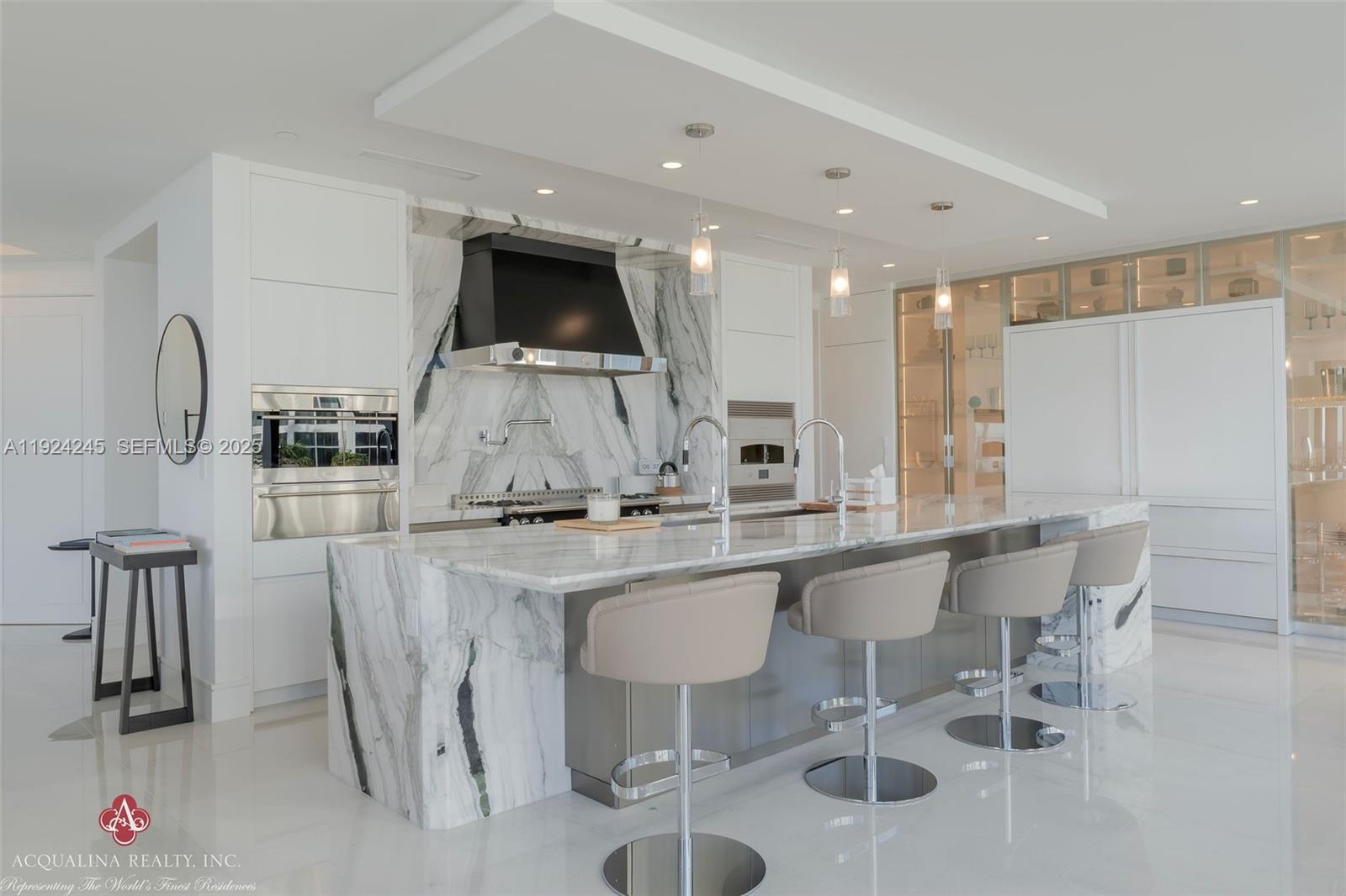 The Estates Acqualina - Residential