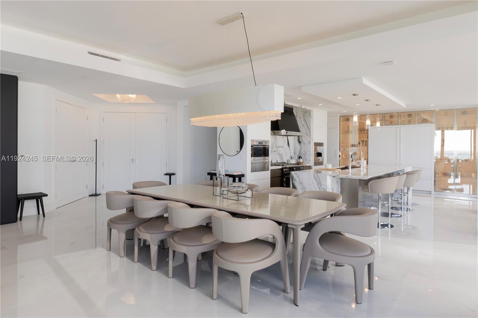 The Estates Acqualina - Residential