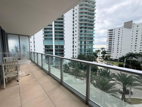 1300 Brickell Bay Dr 607 Miami FL 33131