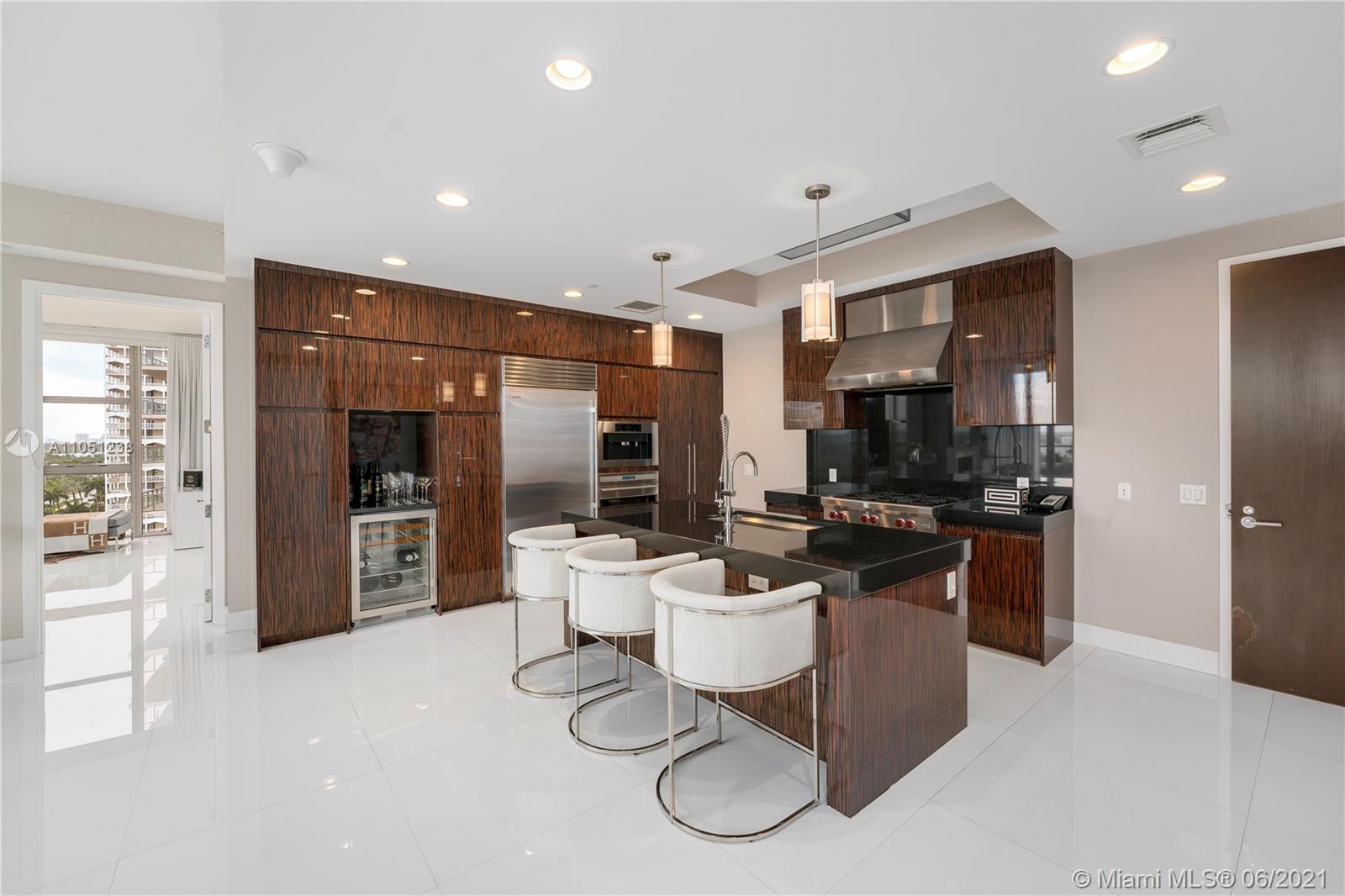 BAL HARBOUR NORTH SOUTH C - Residential