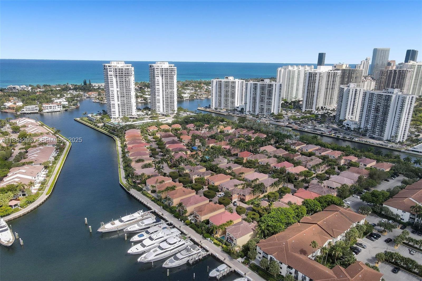 ISLAND WAY - Residential