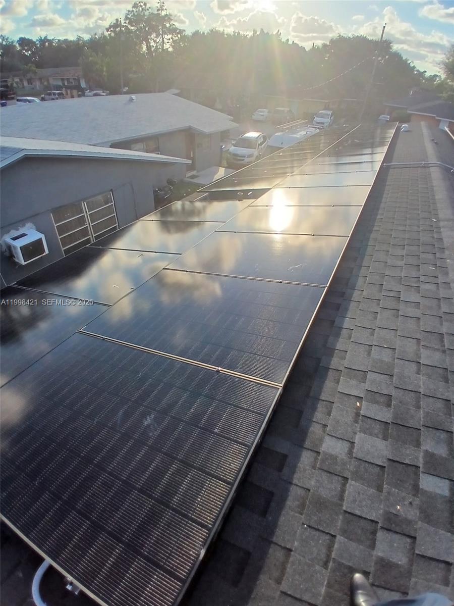 CROSEL HEIGHTS - Residential Income