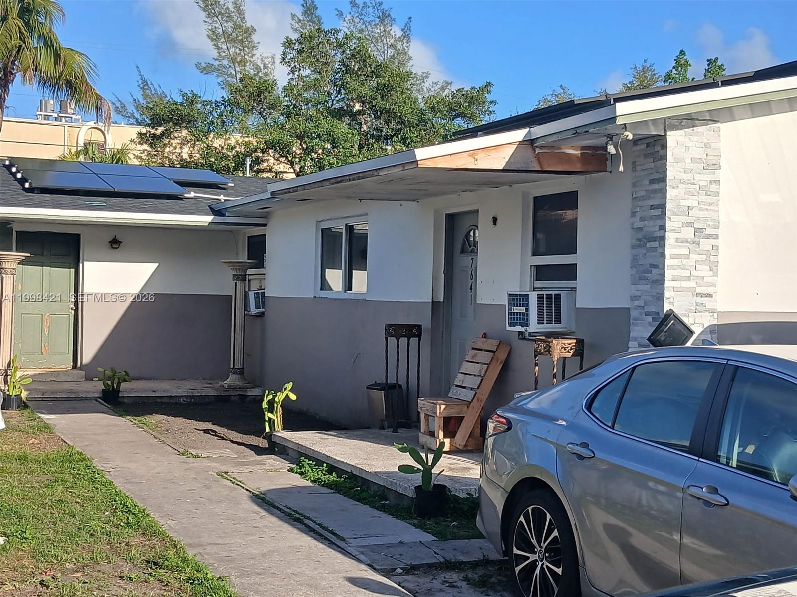 CROSEL HEIGHTS - Residential Income