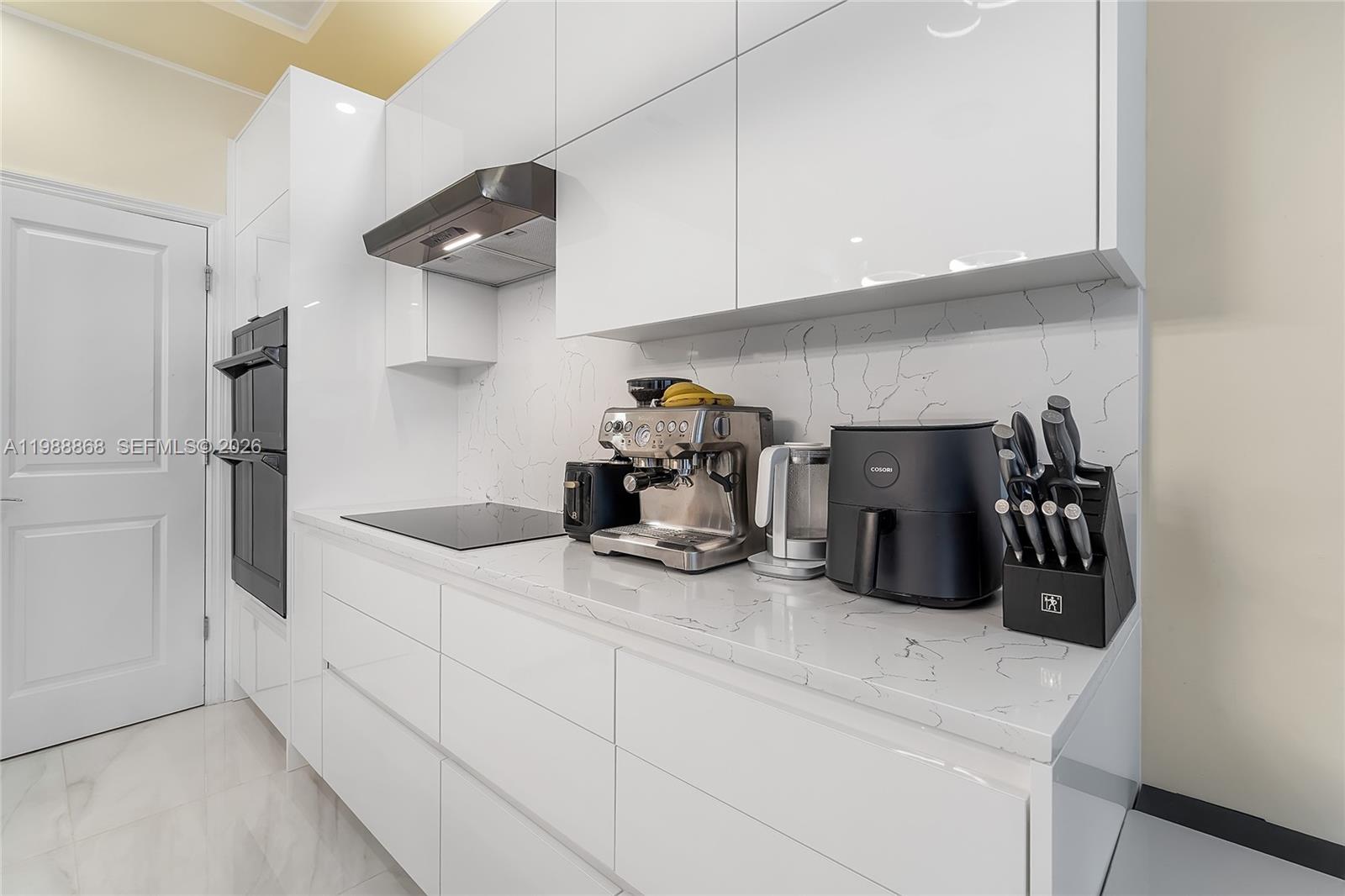 HILLCREST COUNTRY CLUB SO - Residential