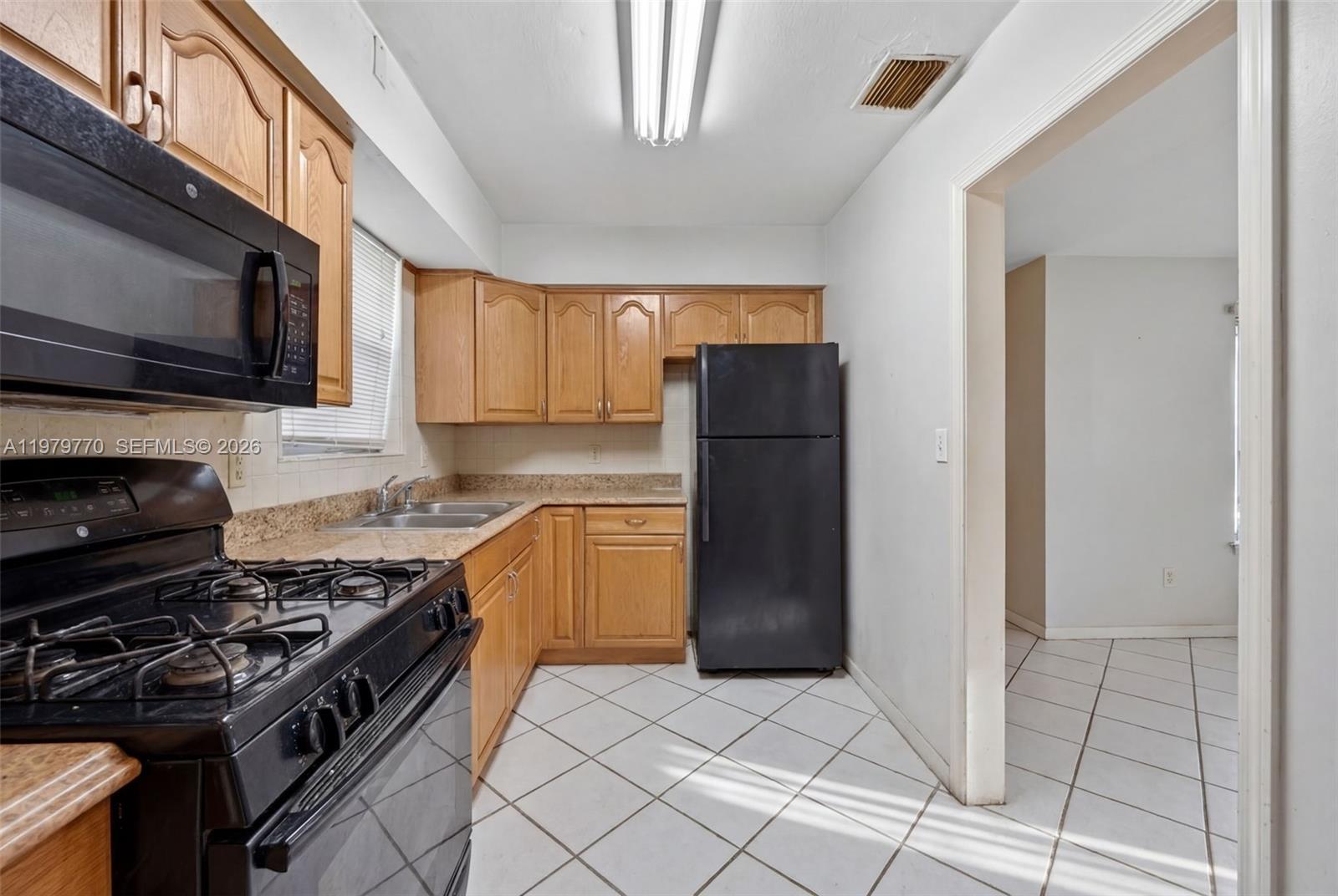 DRIFTWOOD ESTATES NO 15 - Residential