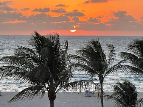 1623 Collins Ave 520 Miami Beach FL 33139
